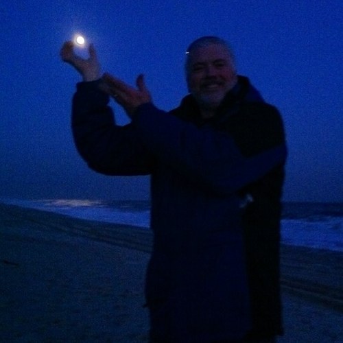 rhett135's profile picture. 