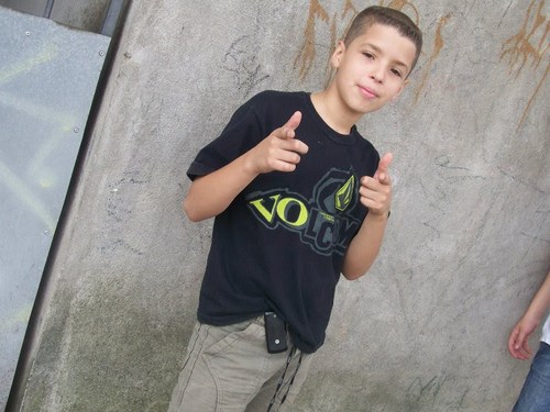 Se Vc Me Seguir Eu Sigo vc De Volta E Te Emdico!!