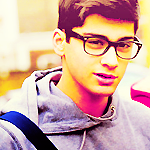 dontforget1D's profile picture. Just supporting 4 british and 1 irish boy til the end.