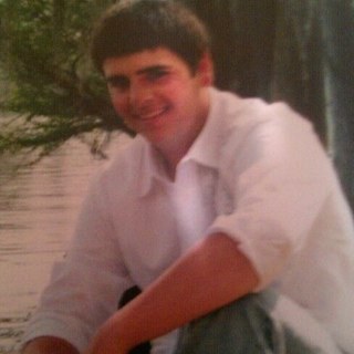 garretthoward32's profile picture. 