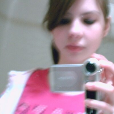 Julia Lynn Fraker (@JuliaXLynn) / Twitter