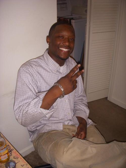 esmart89's profile picture. 