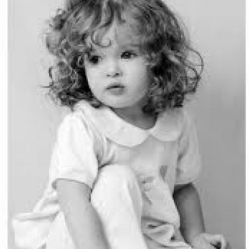 moon_1222's profile picture. 