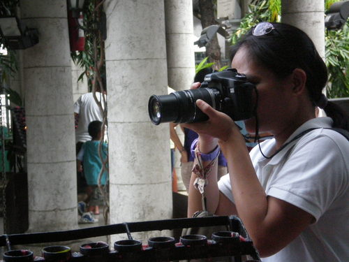 DjewdZ's profile picture. Loves qoutes, poems, DVDs, interacting with different kinds of people, bookworm,  surfing the net, photography, art, culture, history, antiques, new trends.