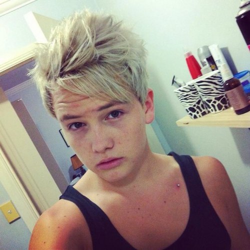 JamieLeeBarb's profile picture. 