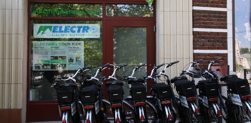 We offer a unique tourism experience in Asheville via the Kettler Twin pedal assist electric bike.  Electrify your ride!