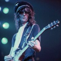 ROCK STEADY 1976 🦇🌹😸🚀(@STARCHILD0920) 's Twitter Profile Photo