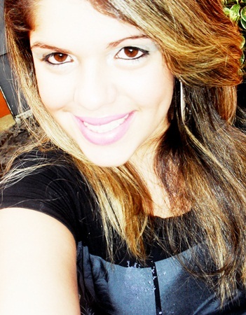 Mas uma em um milhão,menina estranha&fora do Padrão ♥Dεixεi dε αcrεditαr εm contos dε fαdαs ; mαis αindα αcrεdito εm um finαl fεliz