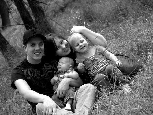 Blogger of Mommas Buzzing Bees, and owner of Kali Ross Photography!