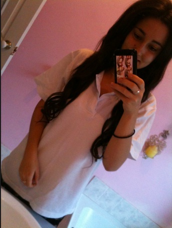 Natasha, 17, no life.