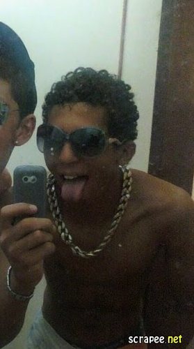 Não faz o meu tipo mais agora eu vo ser, problema na pista na rapaziada o meu apelido vai ser #molequeconquista .. ♪ Ousadia&Alegria ..  (yn)