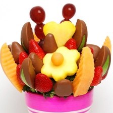 CreacionesDeli's profile picture. Deliciosos arreglos de frutas variadas, con o sin chocolate. Ofrecemos una opción diferente para enviar a tus seres queridos en ocasiones especiales.