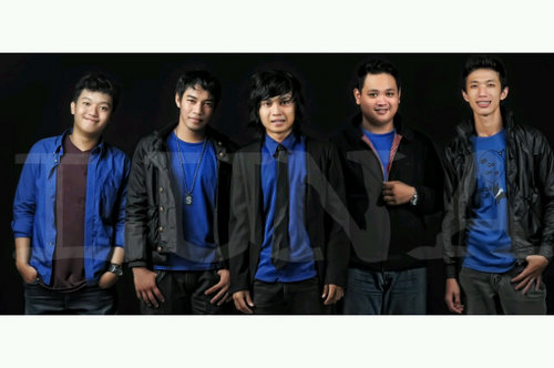 LUNA BAND