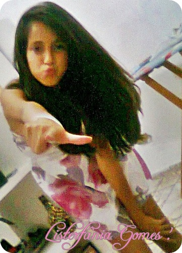 Listerfânia Régia Gomes, 13 anos, Corinthiana, Aquáriana, Simpática, Extrovertida, Palhaça, Amiga, & Ciumenta [ muito ciumenta ] *
