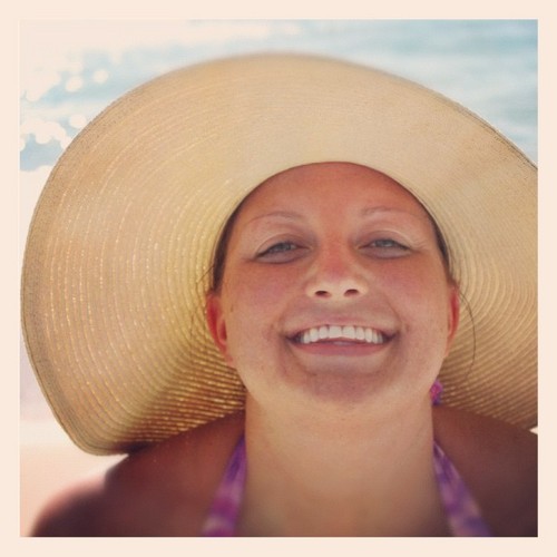 ArielPhotoMN's profile picture. 