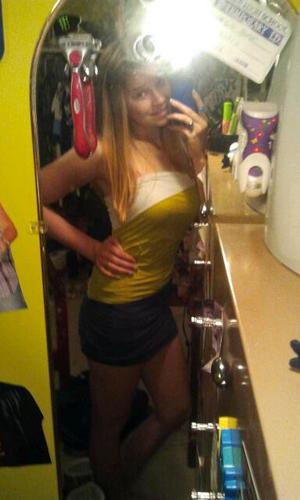 Well, my name is Kayla Thibodeaux. I will be 17 on December 19th. I like to have fun. (: