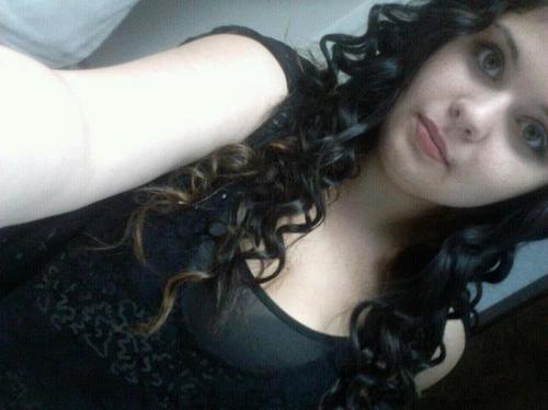 kSIMASx3's profile picture. 