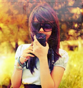new on twitter! i love to tweet haha #directioner and #believer too i like #pbbteens4 keep following ü i love my CAMERA so much! @VincentMVP follows me 5-2-12 Ü