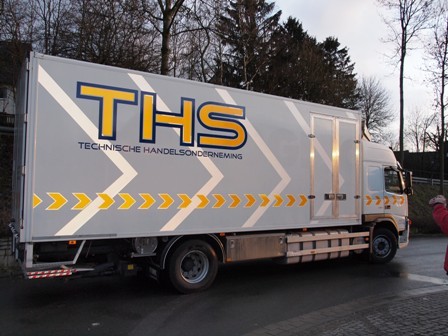 Renovatie van:  inspectieputten - pomputten en pompkelders met chemisch resistent beton
Verhuur van: Combiwagen -  Tekscar - RWS Pijlenwagen - Bebordingswagen