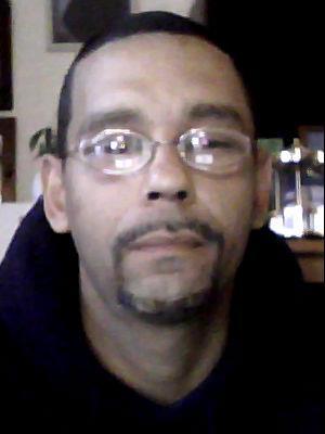 robertocolon69's profile picture. 