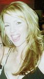 I need a food buddy, someone who loves food as much as I do. I mean like chicken. burritos, please follow me. http://7vd.cn/UH
