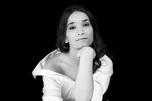 Maquilladora profesional y peluquería 💄📷📽🎬
Vestuario
Caracterización y fx
Formaciones 📚💄
Información sobre cursos personalizados y en grupo
Fotografía 📸