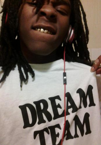 HAHAHA IT'S ME.... ITS A DREAM THANG. #TEAMGETOFF #DTC .. #TEAMmoneyOVAbs