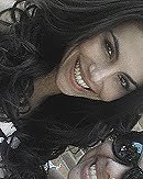 Eu estava escrevendo uma bio legal só que aí eu vi uma iguana com a Mel e fiquei com inveja. @melfronckowiak mina do olhar encantador.