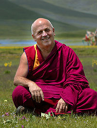 Enseñanzas en forma de tuit extraídas de los libros del monje budista Matthieu Ricard. 
info: http://t.co/5IFW1RWAgI
        http://t.co/Xm0HnIKFo7