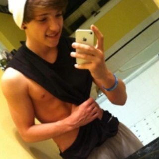 _itzSammy_'s profile picture. i love my followers