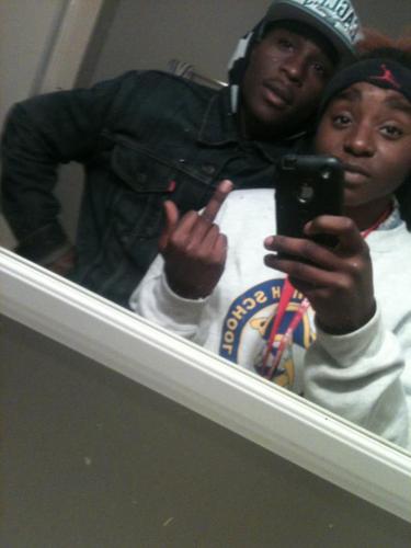@SmokeeMee_ here but look follow , myPooh and she gonna follow back : )