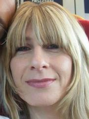 zoeelle's profile picture. London Artist making sculpture from hair, crochet, stitched fabric and mixed media. https://t.co/cSSIvtWWDU / Insta: zoe.landau.konson