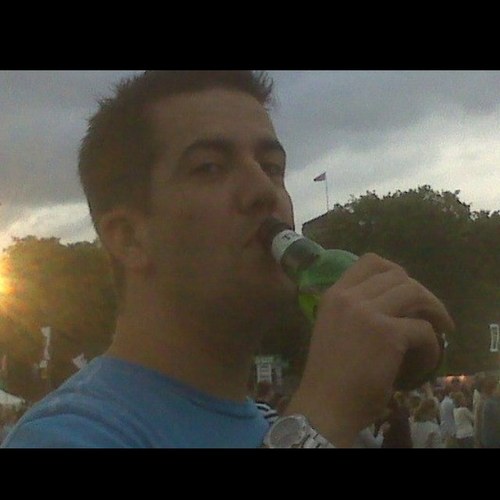 LeeH73's profile picture. All views & opinions are my own.