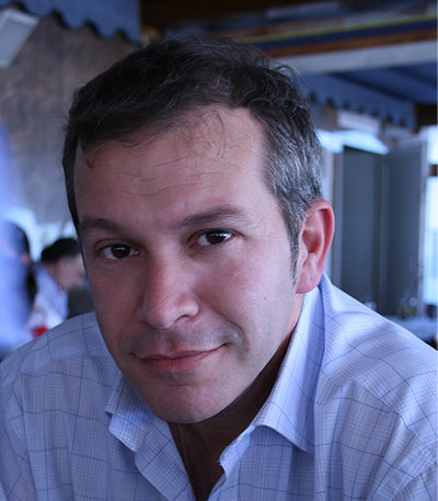 Event & media professional, technology enthusiast, news junkie, admires great design, loves Kayaking, good food and music.