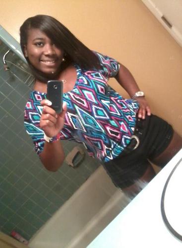 Mi55INd3PENd3NT's profile picture. sunshine n makin money/$freebands$