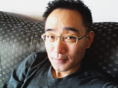 茶半香初 차를 반이나 마셨는데, 향은 처음과 같다. 처음이란 단어가주는 설레임,긴장감 좋아하며 처음마음 그대로 변함없는 모습이고싶다/보수도 진보도 아닌 균형된시각/똘레랑스/어떤것에도 경계가없음/문득 낯선풍경이 그리워지면 무작정떠남/긍정/꿈꾸는청춘/고운인연