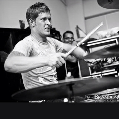 sanstanly's profile picture. Hanging out, drums, @chchchelseaa is my whole world , friends, music, that's my life! Also a brother of the Brothers In Time
