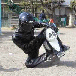 TakumaT02's profile picture. バイクと子供が大好きです☆

思い立ったら
一人で遠くまで
ツーリング行っちゃう
バイク馬鹿だけどよろしく！