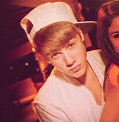 firsttime_'s profile picture. SOY @comoteolvidare con TUITLIMIT. Este twitter es dedicado a Justin. ¿Believe tour? Mi sueño. ¿Conocerle? Mi necesidad.