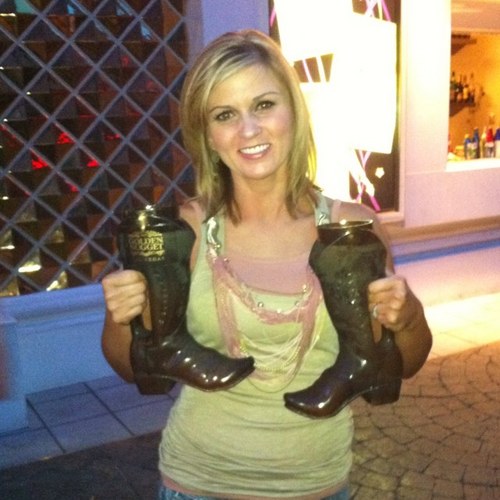 Christymorehead's profile picture. 