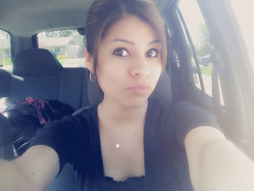 g_snow_white88's profile picture. 