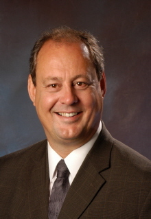 Eugene Springfield Oregon Bob Kalstad broker at Hybrid Real Estate has over 20 years listing and selling homes bobkalstad@bobkalstad.com Phone 541-915-5822