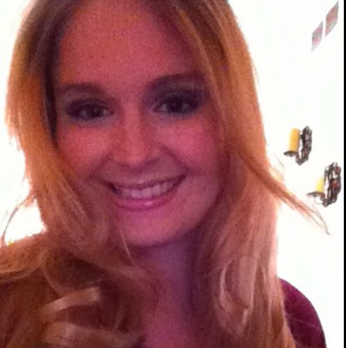 jenn_squared26's profile picture. Get in loser. We're going sparkling.