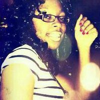 ToRia (@u_bitches2basic) 's Twitter Profile
