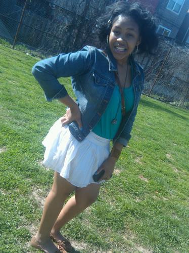 KissMyBow_Hoe's profile picture. If It Ain't About Money It Don't Concern Me 'Follow Me , I Only Follow Back If You Mention Me , Love My Twinn