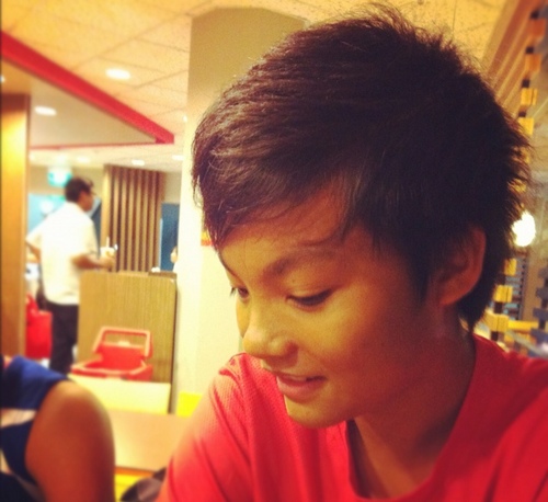 AFIQazmn's profile picture. 