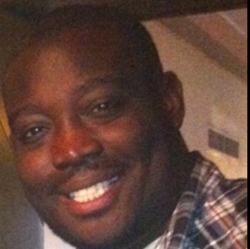 antmo01's profile picture. 