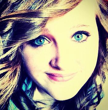 charlotteriving's profile picture. ~ I'm made of Marketing, Beauty, Fashion & Food // fashionista // freelance writer