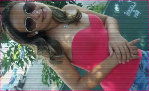 @liindadayane .    bligada por esta comigo em todos os momentos bons & ruins , conte smp prima . amo vs ! s2 '