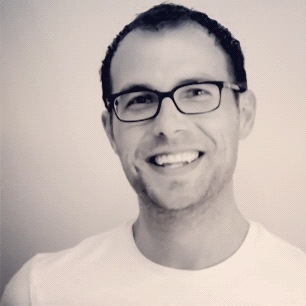 Principle Product Designer/UX by day, Christian, Husband and Dad.